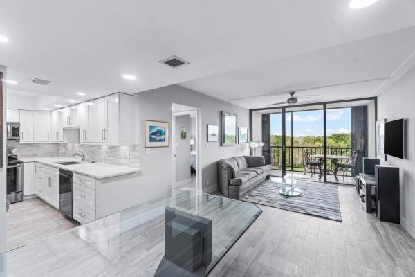 Willow Wood Midrise At Boca Country Club, 6797 Willow Wood Dr #6066, Boca Raton, Florida 33434, image 1