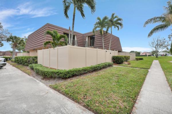 Heritage Village Of Palm Beach Lakes, 7710 77th Way, West Palm Beach, Florida 33407, image 1