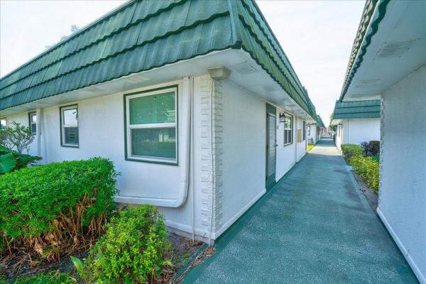 Waterford At Kings Point, 129 Waterford #F, Delray Beach, Florida 33446, image 3