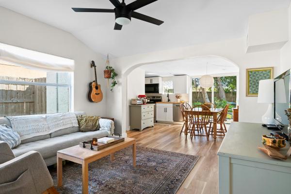 Southern Boulevard Pines, 126 Caroline Dr, West Palm Beach, Florida 33413, image 1
