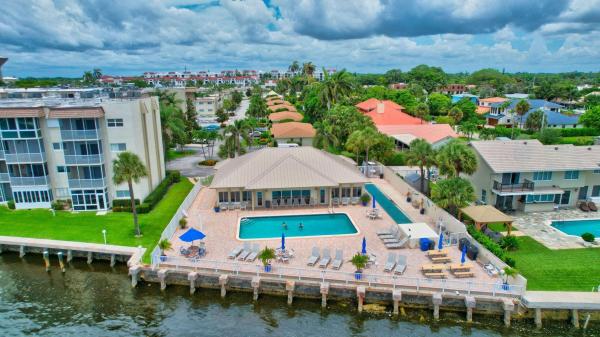 Snug Harbor Gardens, 650 Snug Harbor Dr #G103, Boynton Beach, Florida 33435, image 1