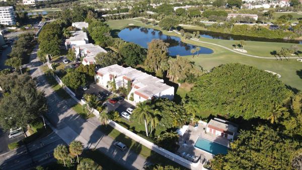 Garden Court Villas, 1639 Embassy 101st Dr #101, West Palm Beach, Florida 33401, image 1