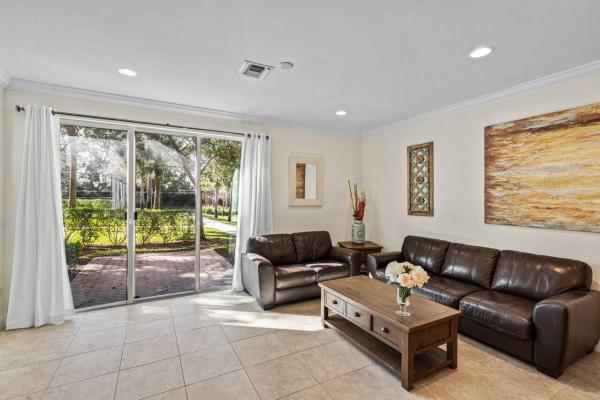 Colony Reserve At Lake Worth, 5979 Monterra Club Dr, Lake Worth, Florida 33463, image 1