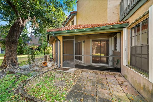 Lakeview Courts At Jacaranda, 9213 W Sunrise Blvd, Plantation, Florida 33322, image 1