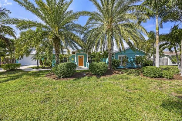 Chapel Court, 15 Chapel Cir, Tequesta, Florida 33469, image 1
