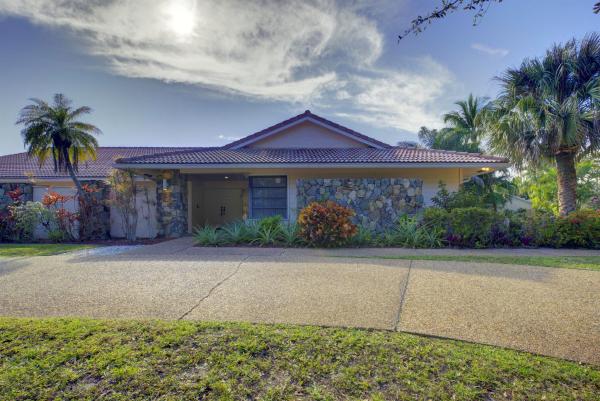 Estancia West Of Via Verde, 7441 Estrella Cir, Boca Raton, Florida 33433, image 1