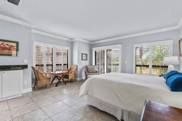 Bagattelle, 13334 Polo Club Rd #320, Wellington, Florida 33414, image 3