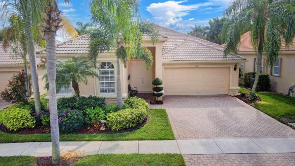 Palladium Twin Lakes, 3942 Palladium Lake Dr, Boynton Beach, Florida 33436, image 1