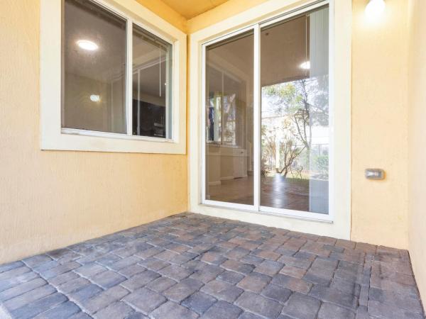 Coventry Townhomes, 4471 Cotswold Hills Dr, Lake Worth, Florida 33461, image 1