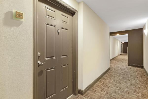 Lauderdale One, 2421 NE 65th St #209, Fort Lauderdale, Florida 33308, image 1