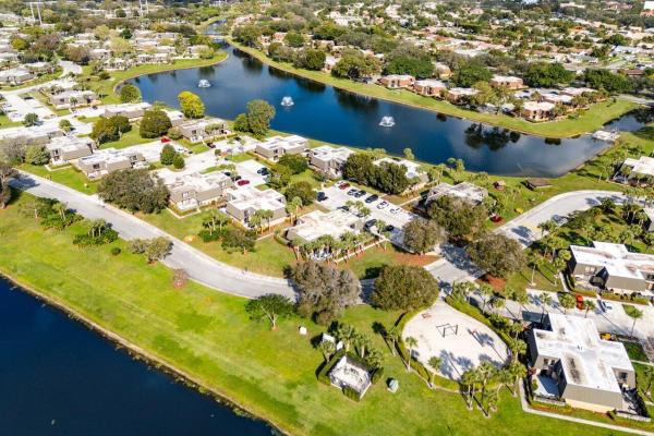 Village Of Sandalwood Lakes, 803 8th Way, West Palm Beach, Florida 33407, image 1