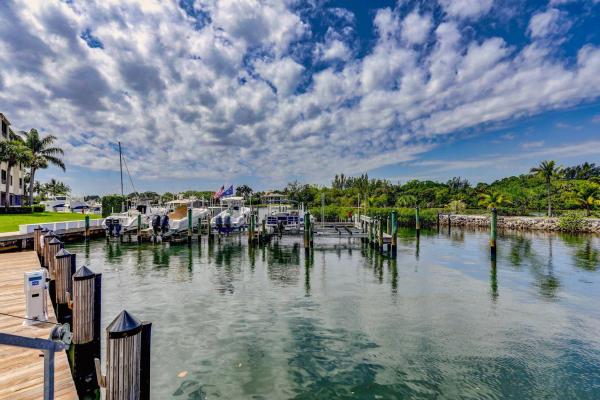 Oak Harbour, 318 Oak Harbour Dr #318, Juno Beach, Florida 33408, image 1