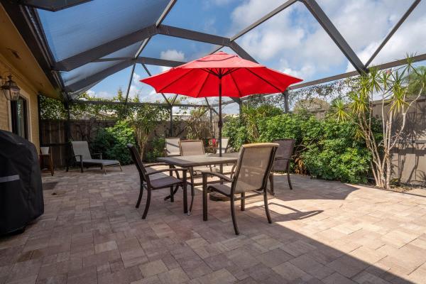Westwood Gardens, 5600 Eagle Lake Dr, Palm Beach Gardens, Florida 33418, image 1