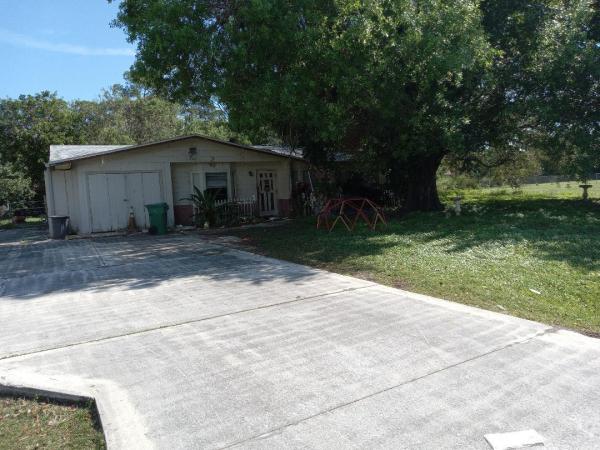 4416 Areca Palm Dr, Fort Pierce, Florida 34982, image 1