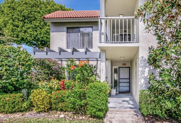Fairway Park At Indian Spring, 5659 Fairway Park Dr #101, Boynton Beach, Florida 33437, image 3