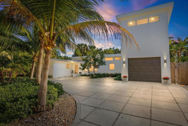 Broadmoor, 330 Franklin Rd, West Palm Beach, Florida 33405, image 1