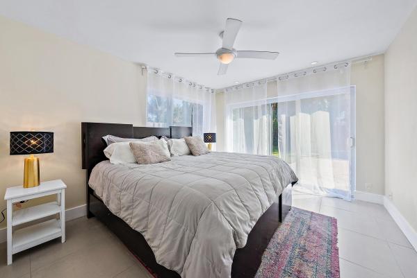 Broadmoor, 330 Franklin Rd, West Palm Beach, Florida 33405, image 2