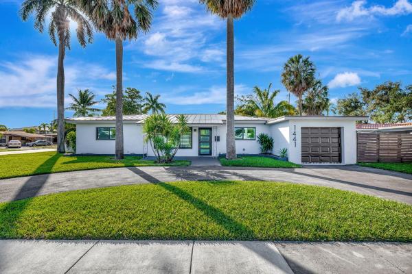 Lyons Park, 1441 SW 2nd Ave, Pompano Beach, Florida 33060, image 1