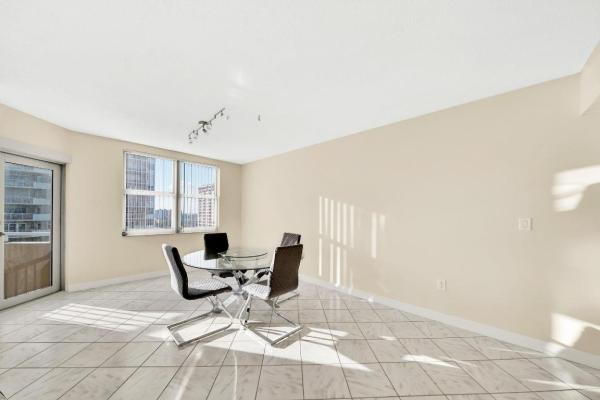 The Hemispheres, 1980 S Ocean Dr #10Q, Hallandale Beach, Florida 33009, image 1