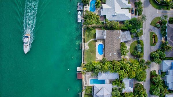 Mashta Island, 631 N Mashta Dr, Key Biscayne, Florida 33149, image 1