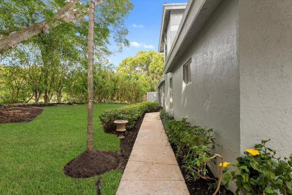 6045 Old Court Rd #401, Boca Raton, Florida 33433, image 2