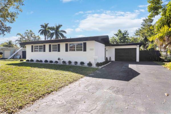 Plantation Park, 5532 SW 1st St, Plantation, Florida 33317, image 1