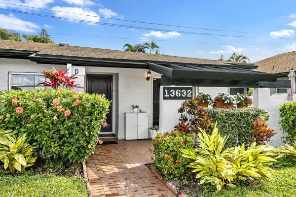 Palm Greens At Villa Del Ray, 13632 Coconut Palm Ct #D, Delray Beach, Florida 33484, image 1