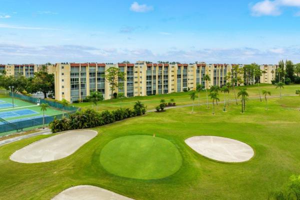 Oxford At Poinciana Place, 3661 Via Poinciana #611, Lake Worth Beach, Florida 33467, image 1