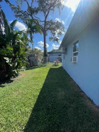 Floral Heights, 4109 SW 23rd St, Fort Lauderdale, Florida 33317, image 2