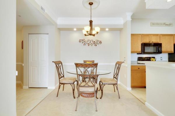 Fiore At The Gardens, 1212 Myrtlewood Cir E, Palm Beach Gardens, Florida 33418, image 3