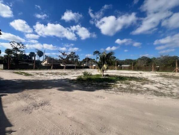 Boulevard Estates, 447 Tall Pines Rd, West Palm Beach, Florida 33415, image 1
