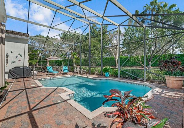 Valencia Shores, 7611 Tarpon Cove Cir, Lake Worth Beach, Florida 33467, image 1
