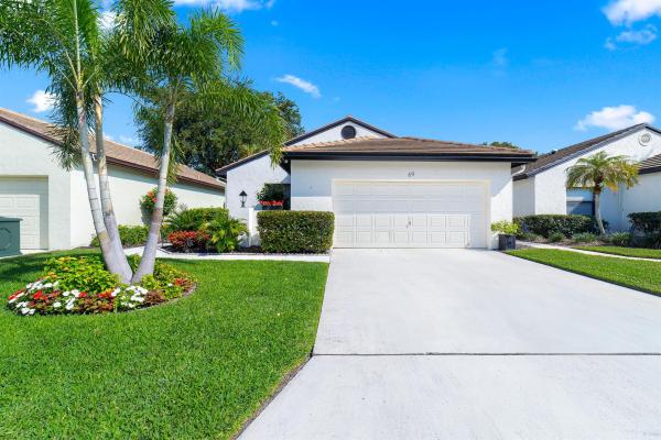 Ironwood, 69 Ironwood Way, Palm Beach Gardens, Florida 33418, image 1
