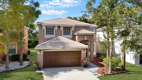 Pinehurst, 1595 Briar Oak Dr, Royal Palm Beach, Florida 33411, image 1