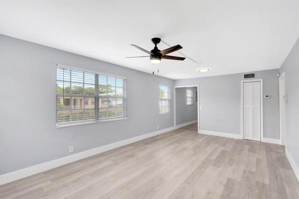 South Mangonia, 549 21st St, West Palm Beach, Florida 33407, image 1