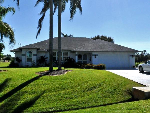 Paar Estates, 106 SW Wind Cir, Port St. Lucie, Florida 34953, image 1