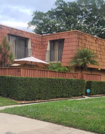 Sandalwood At Boynton Beach, 216 Live Oak Ln, Boynton Beach, Florida 33436, image 1