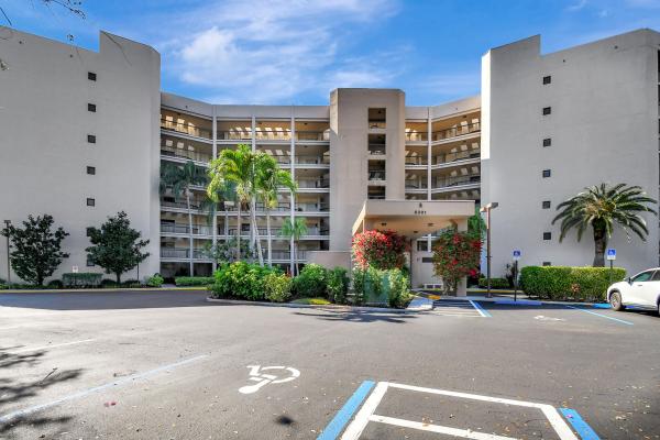 Valencia At The Fountains Of Palm Beach, 5301 Fountains Dr #404, Lake Worth Beach, Florida 33467, image 1