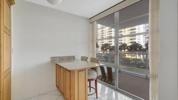 Winston Towers 300, 230 174th St #308, Sunny Isles Beach, Florida 33160, image 3