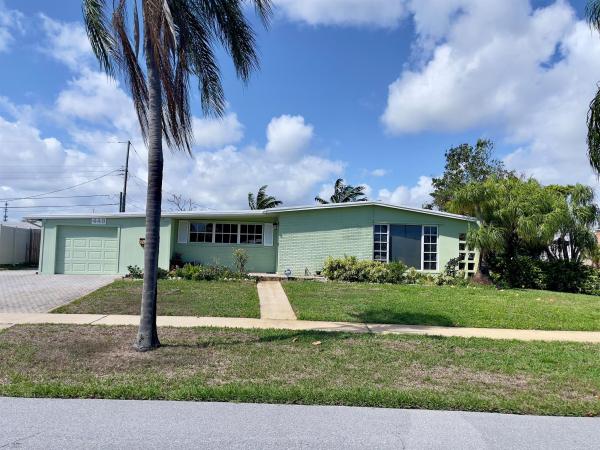 North Palm Beach Village, 448 Gull Ct, North Palm Beach, Florida 33408, image 1