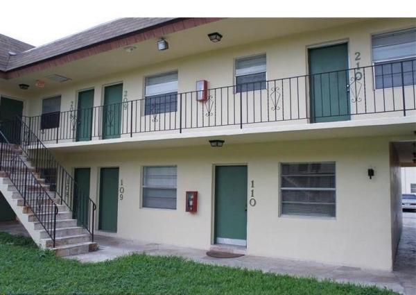 Bristol Court, 4800 NW 24th Ct #D214, Lauderdale Lakes, Florida 33313, image 1