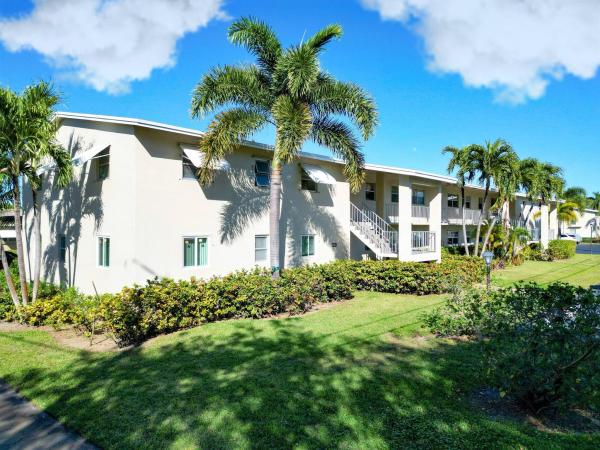 301 Circle Dr #103, Boynton Beach, Florida 33435, image 1