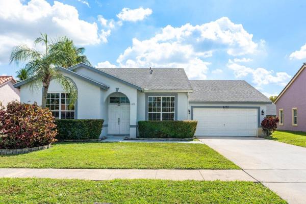 Emerald Forest Of Wellington, 1272 Lake Breeze Dr, Wellington, Florida 33414, image 1