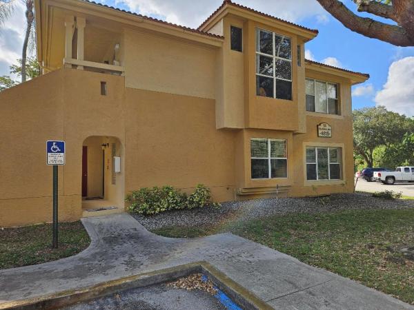 Palm Lake, 4815 Via Palm Lks #1412, West Palm Beach, Florida 33417, image 2