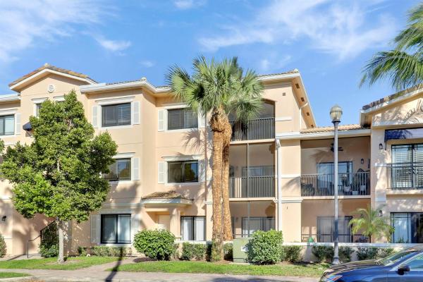 Sarento At San Matera, 2808 Amalei Dr #203, Palm Beach Gardens, Florida 33410, image 1