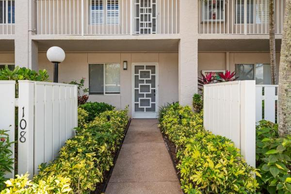 Huntington Pointe, 14112 Huntington Pointe Dr #108, Delray Beach, Florida 33484, image 1