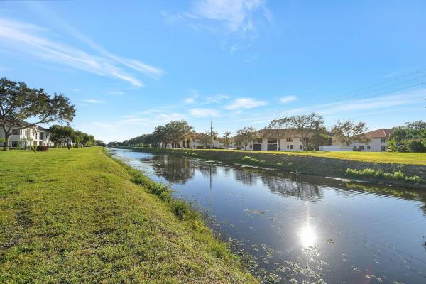 5267 Europa Dr #M, Boynton Beach, Florida 33437, image 1