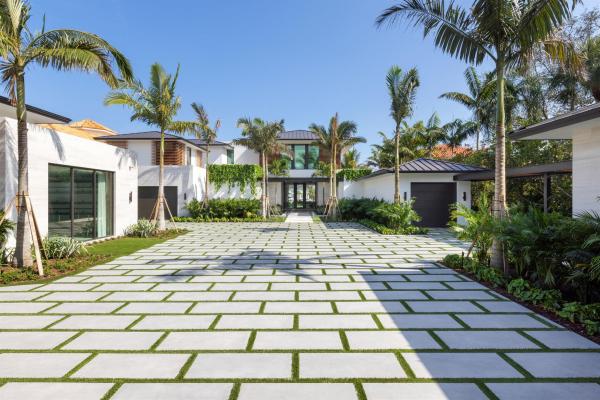 2415 Casas De Marbella Dr, Palm Beach Gardens, Florida 33410, image 1