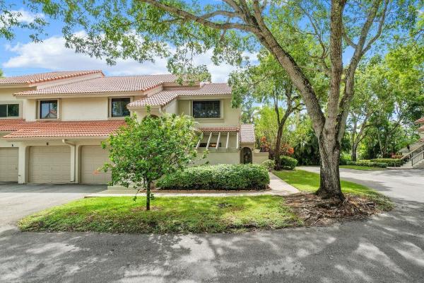 Coach Houses Of Town Place, 5650 Coach House Cir #D, Boca Raton, Florida 33486, image 1