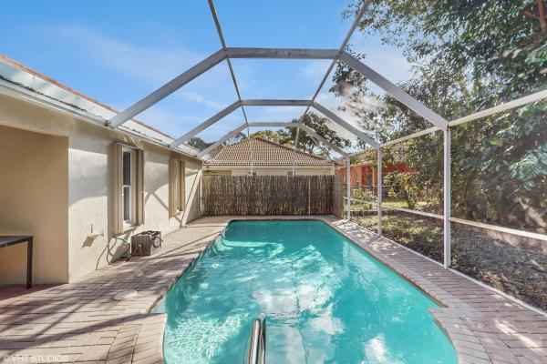 Elpine At Woodbine, 5337 Edenwood Ln, Riviera Beach, Florida 33418, image 1